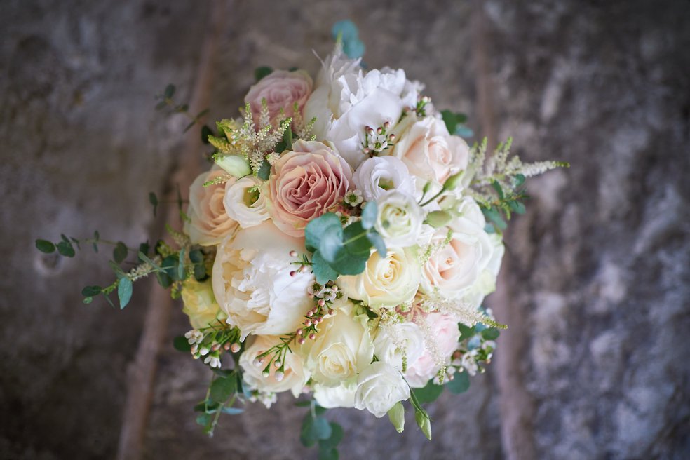 wedding photography at the fleece, Ripponden