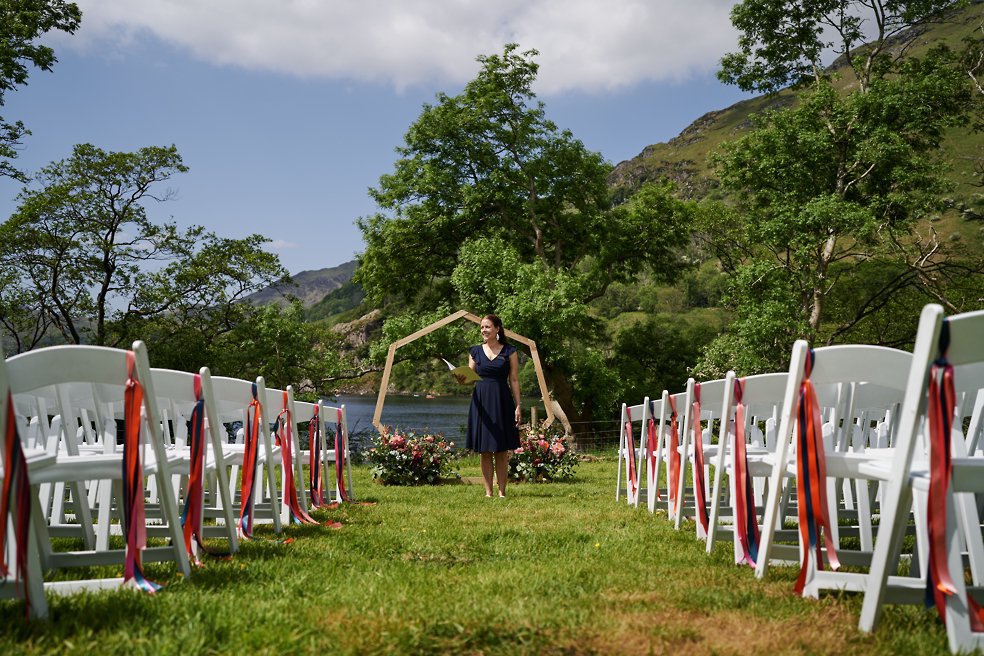 Llyn Gwynant barns wedding photography
