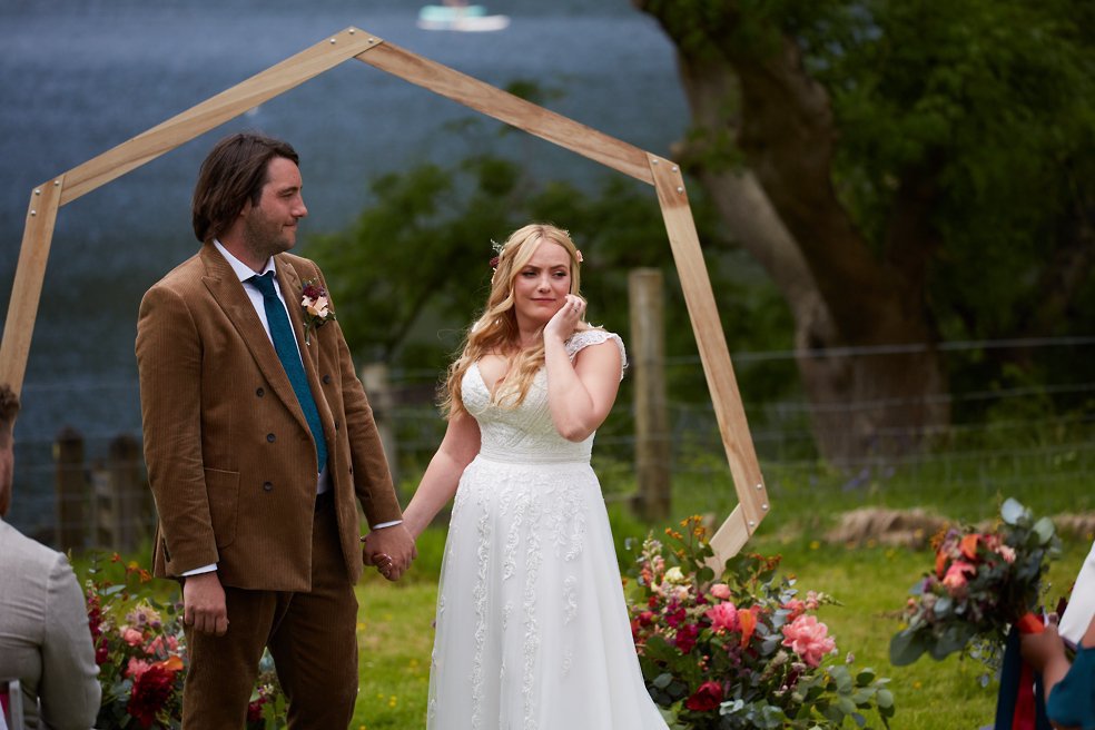 Llyn Gwynant barns wedding photography