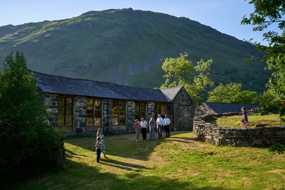 Llyn Gwynant barns wedding photography