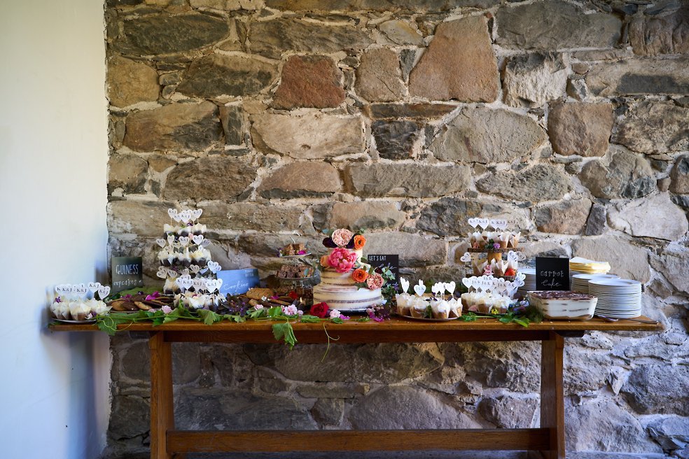 Llyn Gwynant barns wedding photography