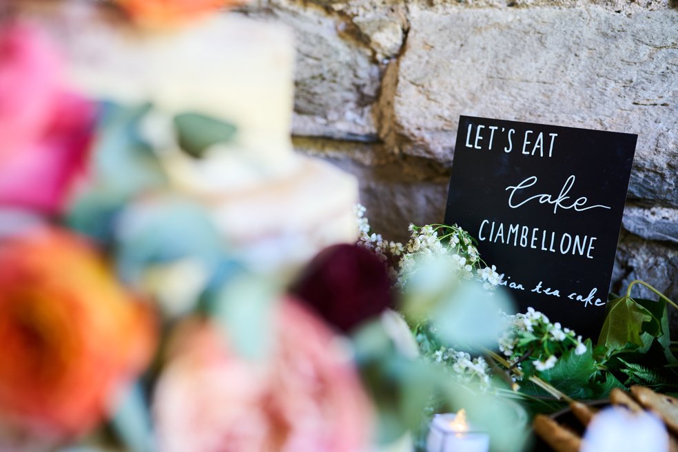 Llyn Gwynant barns wedding photography