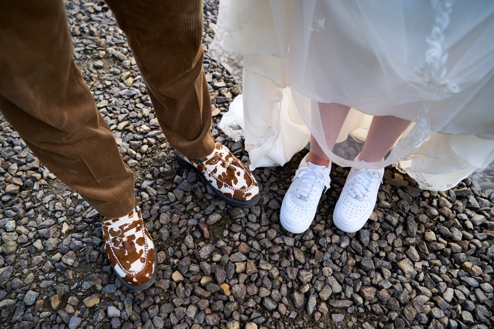 Llyn Gwynant barns wedding photography