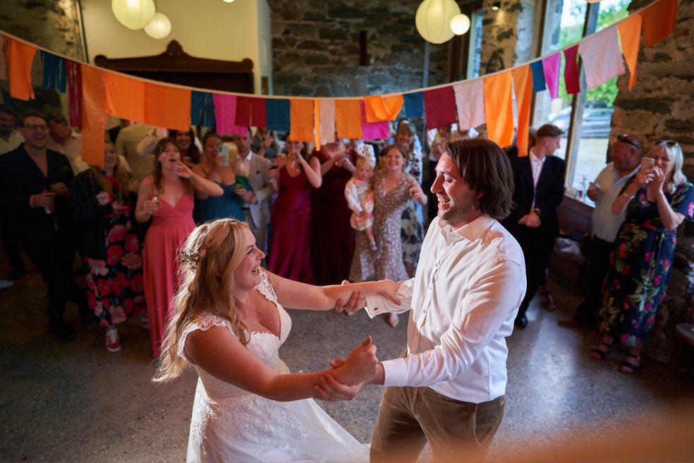 Llyn Gwynant barns wedding photography