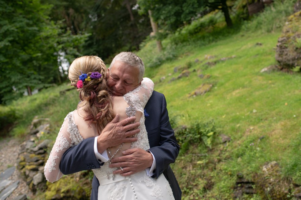 Llyn Gwynant Barns wedding