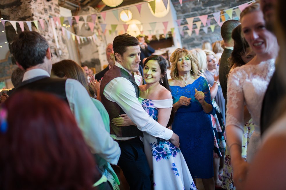 Llyn Gwynant Barns wedding