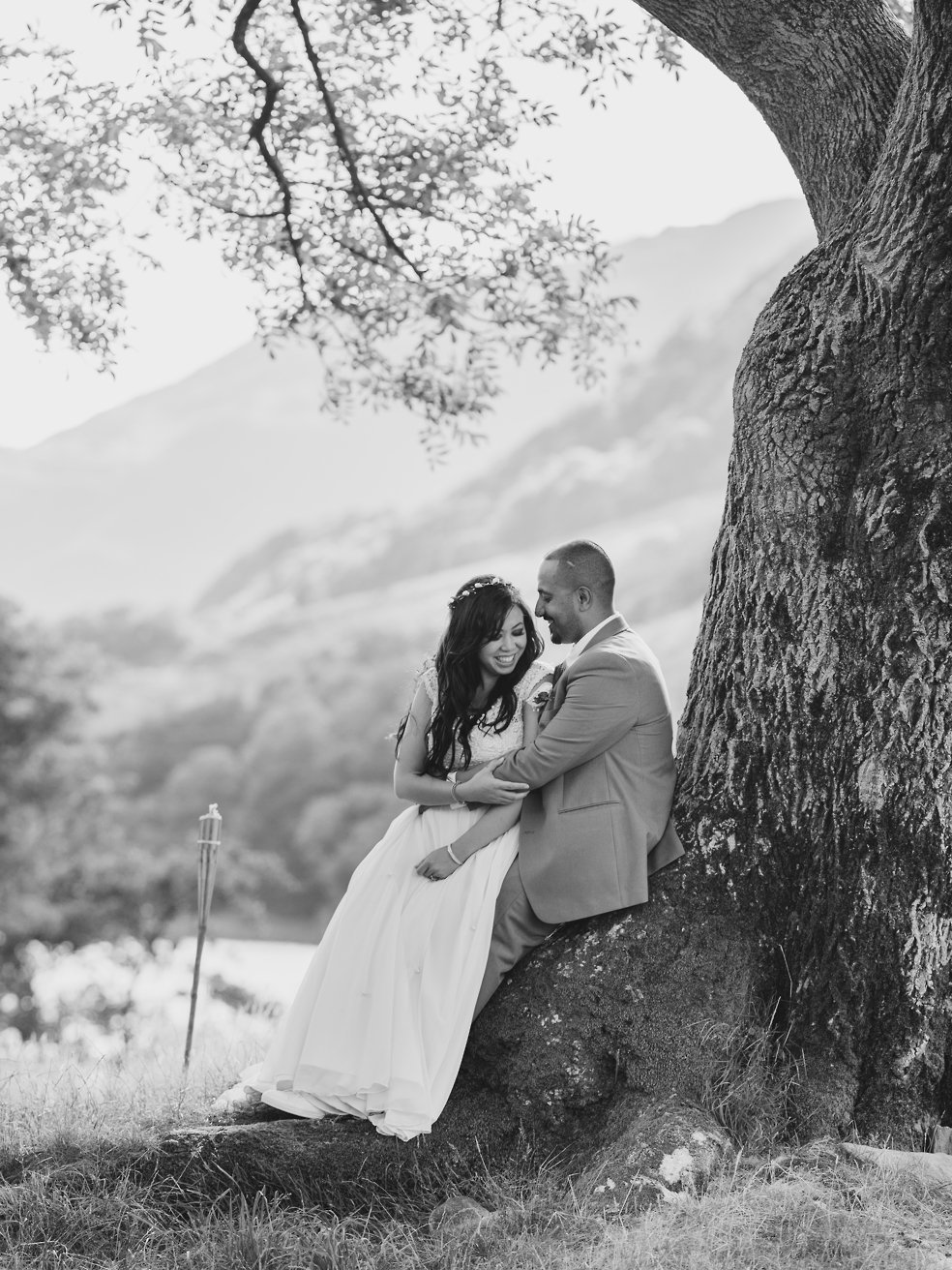 Llyn Gwynant Barns wedding