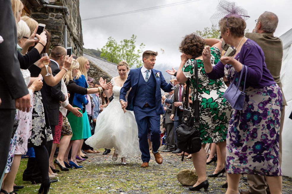 Llyn Gwynant Barns Wedding photography