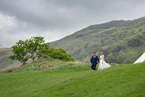 Llyn Gwynant Barns